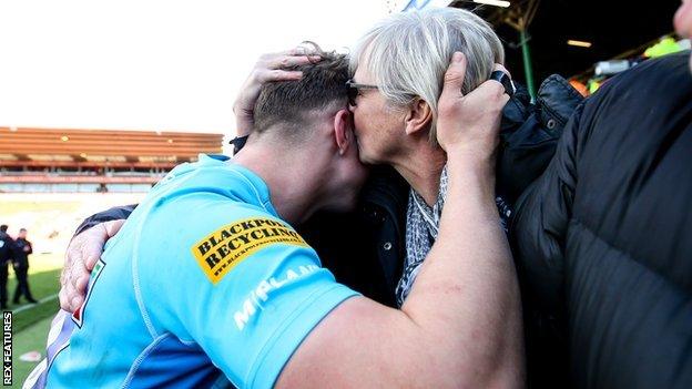 Ted Hill's try at Leicester also earned him a hug and a kiss from his mum