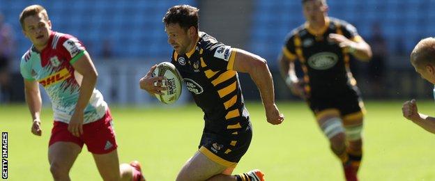 Nick De Luca on the attack for Wasps