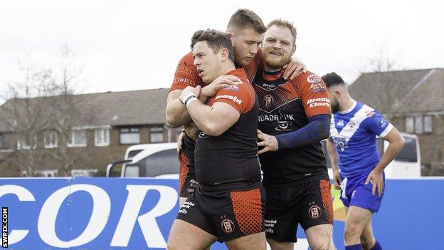 Thatto Heath celebrate a try