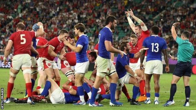 Wales celebrate win against France