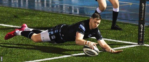 Glenn Bryce scores a try for Glasgow Warriors against Munster