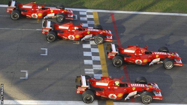 ferraris at monza in 2006