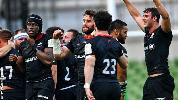 Saracens' players celebrate