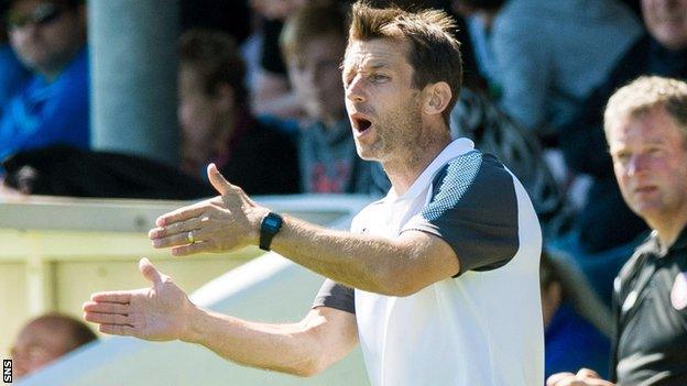 Dundee manager Neil McCann