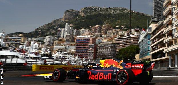 Daniel Ricciardo qualifies on pole position for the Monaco Grand Prix