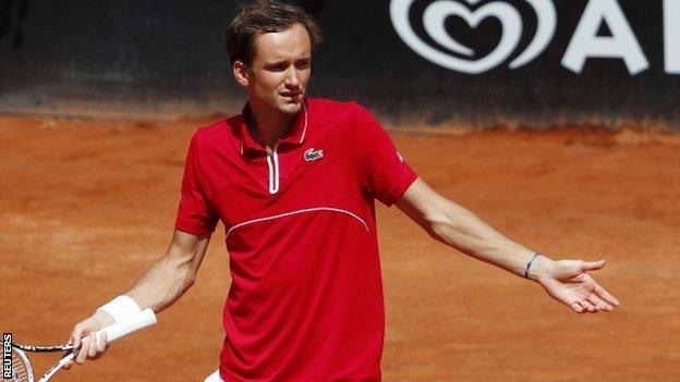 Daniil Medvedev in action at the Italian Open