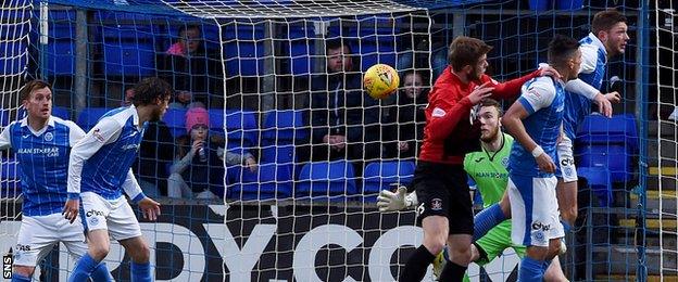 Stuart Findlay scores