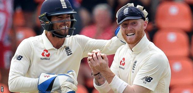 Ben Foakes and Ben Stokes celebrate