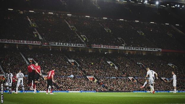 Cristiano Ronaldo takes a free-kick against Manchester United