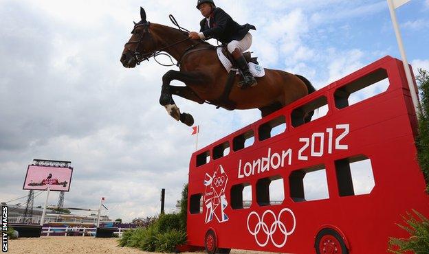 Nick Skelton riding Big Star at the London 2012 Olympics