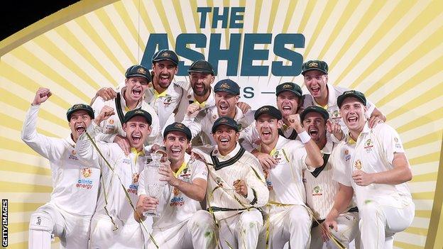 Australia celebrate Ashes win