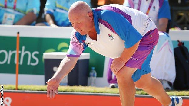 Alex Marshall bowls