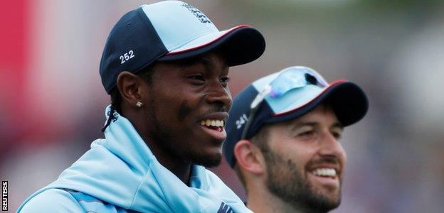 Jofra Archer and Mark Wood