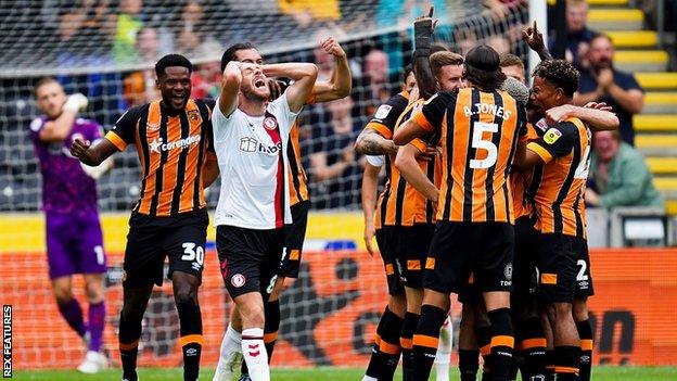 Bristol City's Joe Williams as Hull City celebrate their winning goal