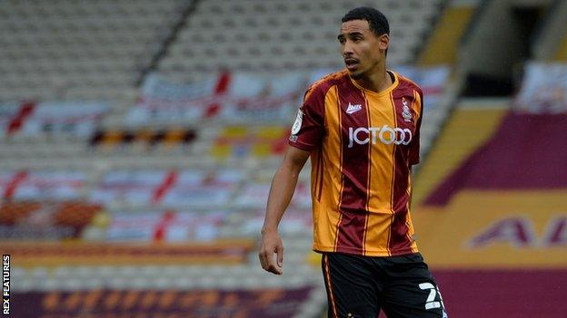 Kurtis Guthrie in action for Bradford City