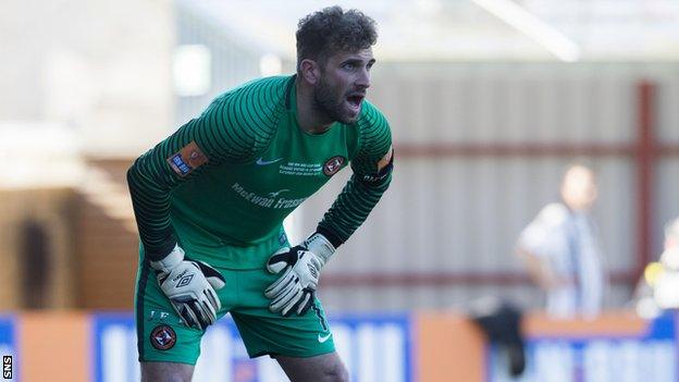 Dundee United goalkeeper Cammy Bell