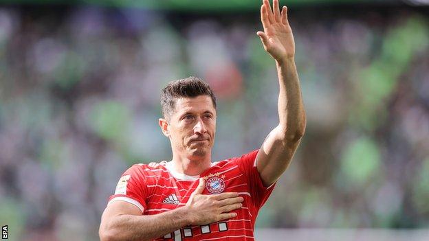 Poland striker Robert Lewandowski