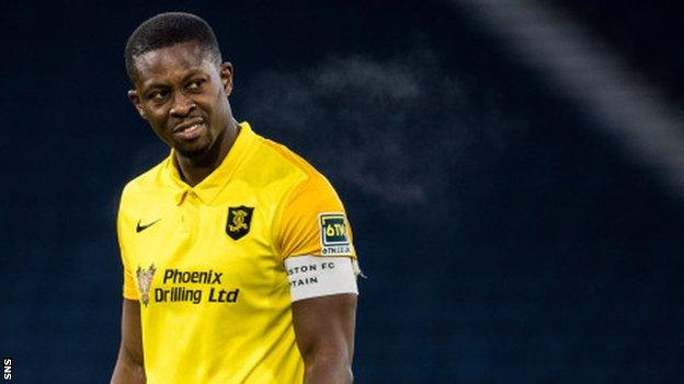 Livingston captain Marvin Bartley