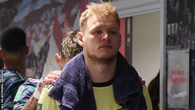 Aaron Ramsdale in the tunnel