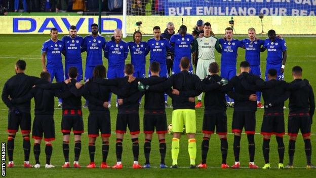 Cardiff City pay tribute to Emiliano Sala before their game against Bournemouth