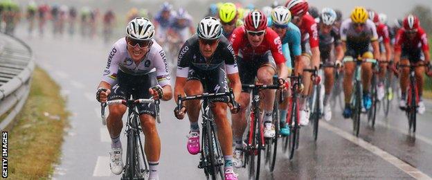 Splits in the peloton on stage two of the Tour de France