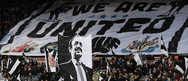 Rafael Benitez flag