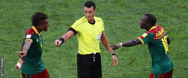 Wilmar Roldan officiates Cameroon v Germany