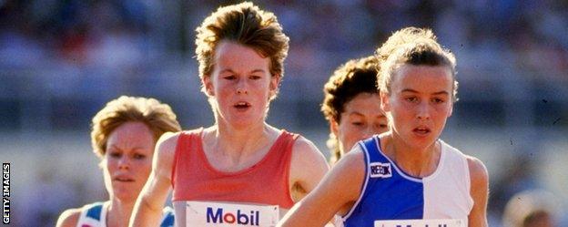 Yvonne Murray and Liz McColgan compete against one another