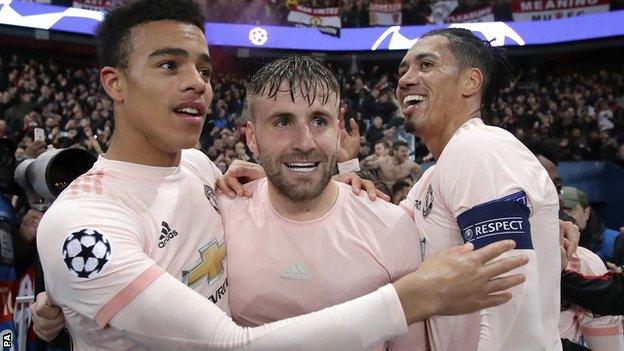 Mason Greenwood, Luke Shaw and Chris Smalling celebrate