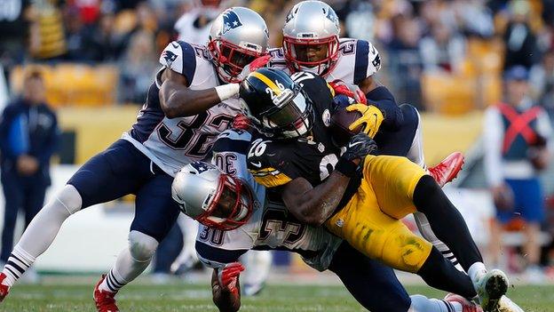 Pittsburgh Steelers v New England Patriots