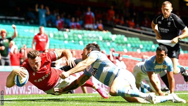 Wales wing Owen Lane scored the game's opening try