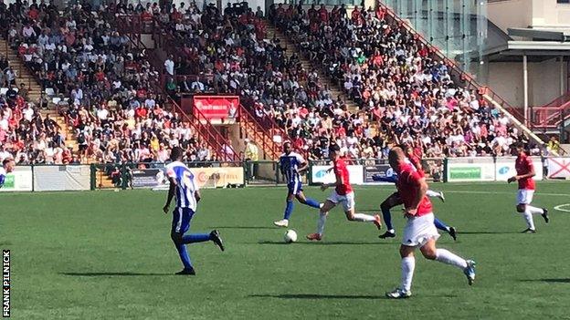 Jersey Bulls regularly play in front of crowds that number more than 1,000