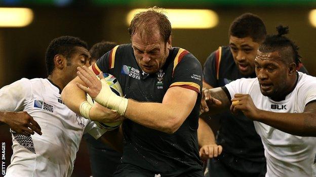 Alun Wyn Jones makes a break for Wales against Fiji at the 2015 World Cup