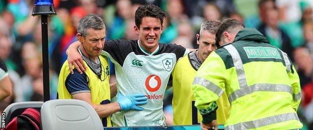 Joey Carbery injured his ankle