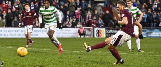 Manuel Milinkovic slots his penalty