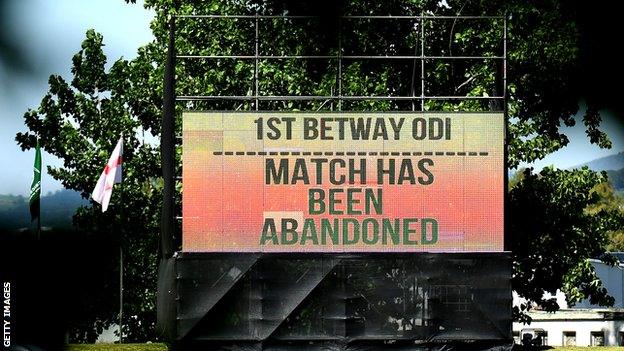 Match abandoned pic