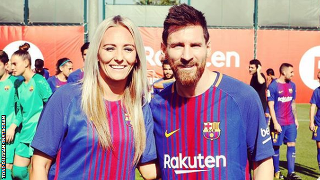 Toni Duggan with Lionel Messi