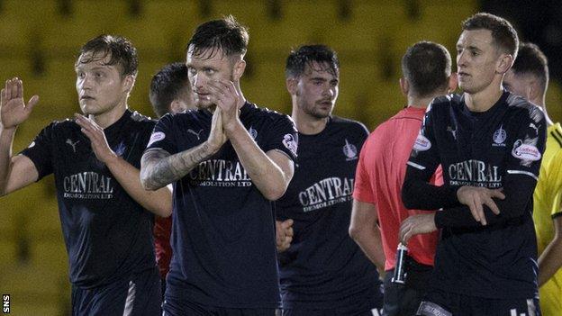 Falkirk players celebrate their 0-0 draw with Livingston