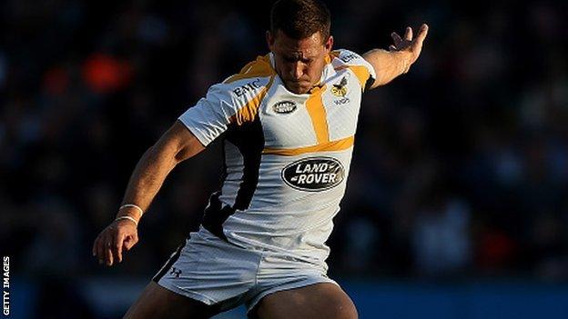 Wasps stand-off Jimmy Gopperth