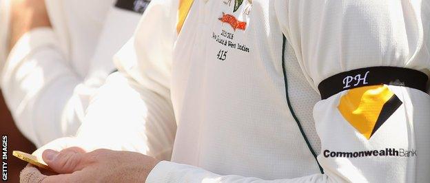 Phillip Hughes armband