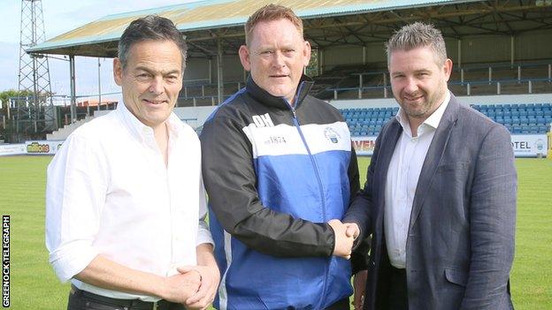 Morton chairman Crawford Rae, manager David Hopkin and MCT chairman Graham McLennan