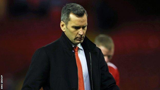 Aberdeen have confirmed the departure of manager Stephen Glass