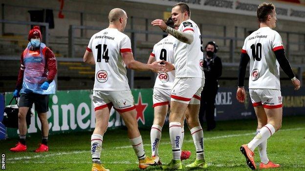 Jacob Stockdale and Matt Faddes celebrate