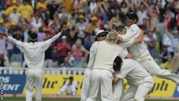 England celebrate win over Australia