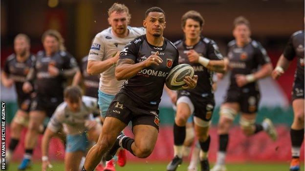 Dragons wing Ashton Hewitt played the most minutes (1,200) and topped the charts for defenders beaten (52) in the 16 regular rounds of the 2020-21 Pro14 season