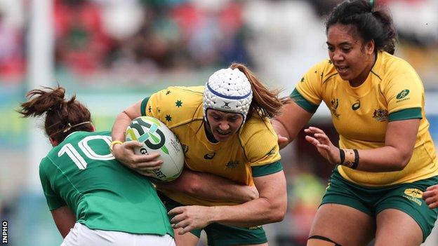 Ireland's Nora Stapleton tackles Australia centre Sharni Williams