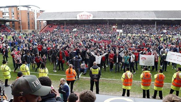 Leyton Orient fans