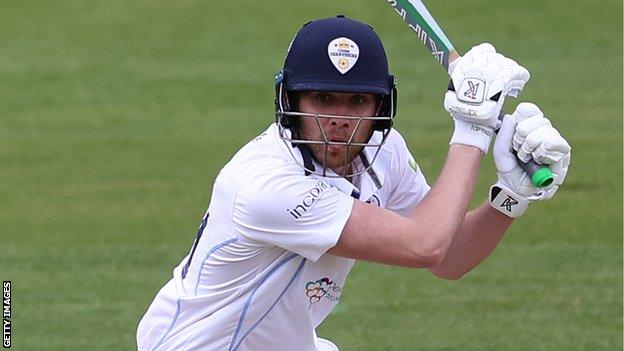 Matt Critchley bats for Derbyshire