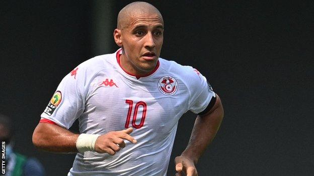 Wahbi Khazri in action for Tunisia