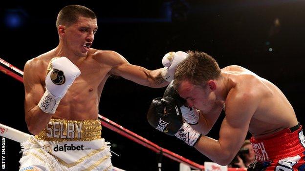 Lee Selby beats Russia's Evgeny Gradovich